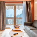 アパートホテル Naturhaus Am Arlberg ワース