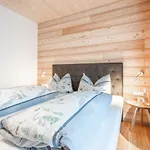 Naturhaus Am Arlberg アパートホテル 3*
