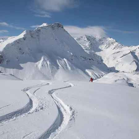 Naturhaus Am Arlberg 3*