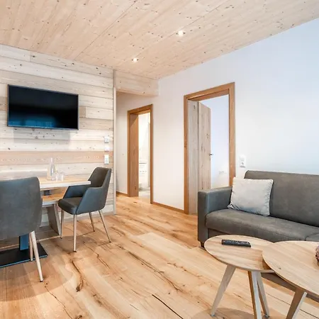 Aparthotel Naturhaus Am Arlberg 3*