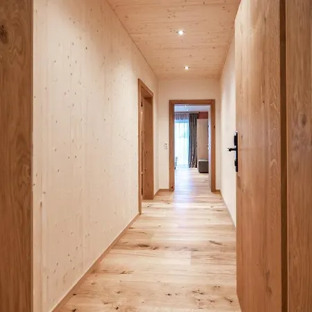 Naturhaus Am Arlberg Апарт-отель 3*