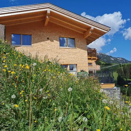 Aparthotel Naturhaus Am Arlberg 3*