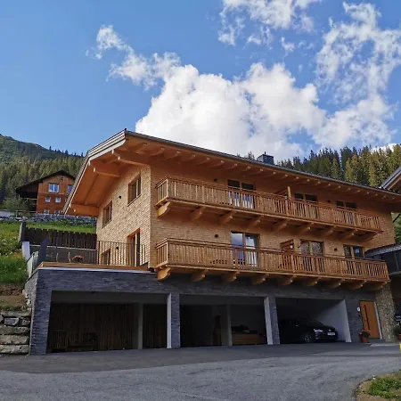 Naturhaus Am Arlberg Aparthotel 3*